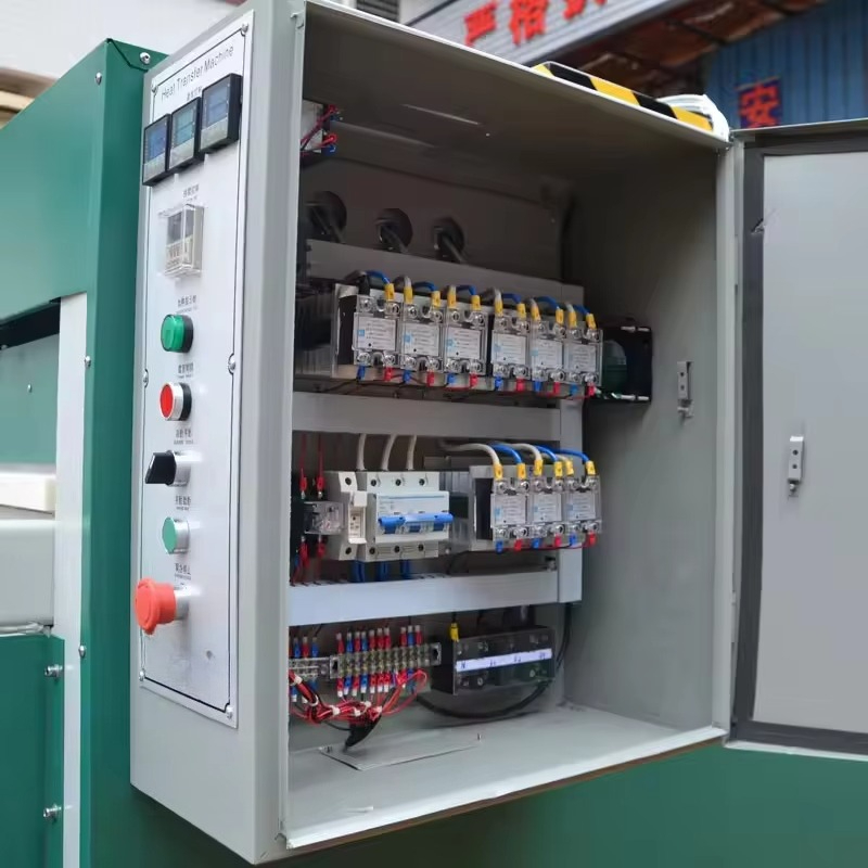Pressa a Caldo Automatica Comm - Commercial Printing & Packaging Pvt Ltd recensione e prezzo